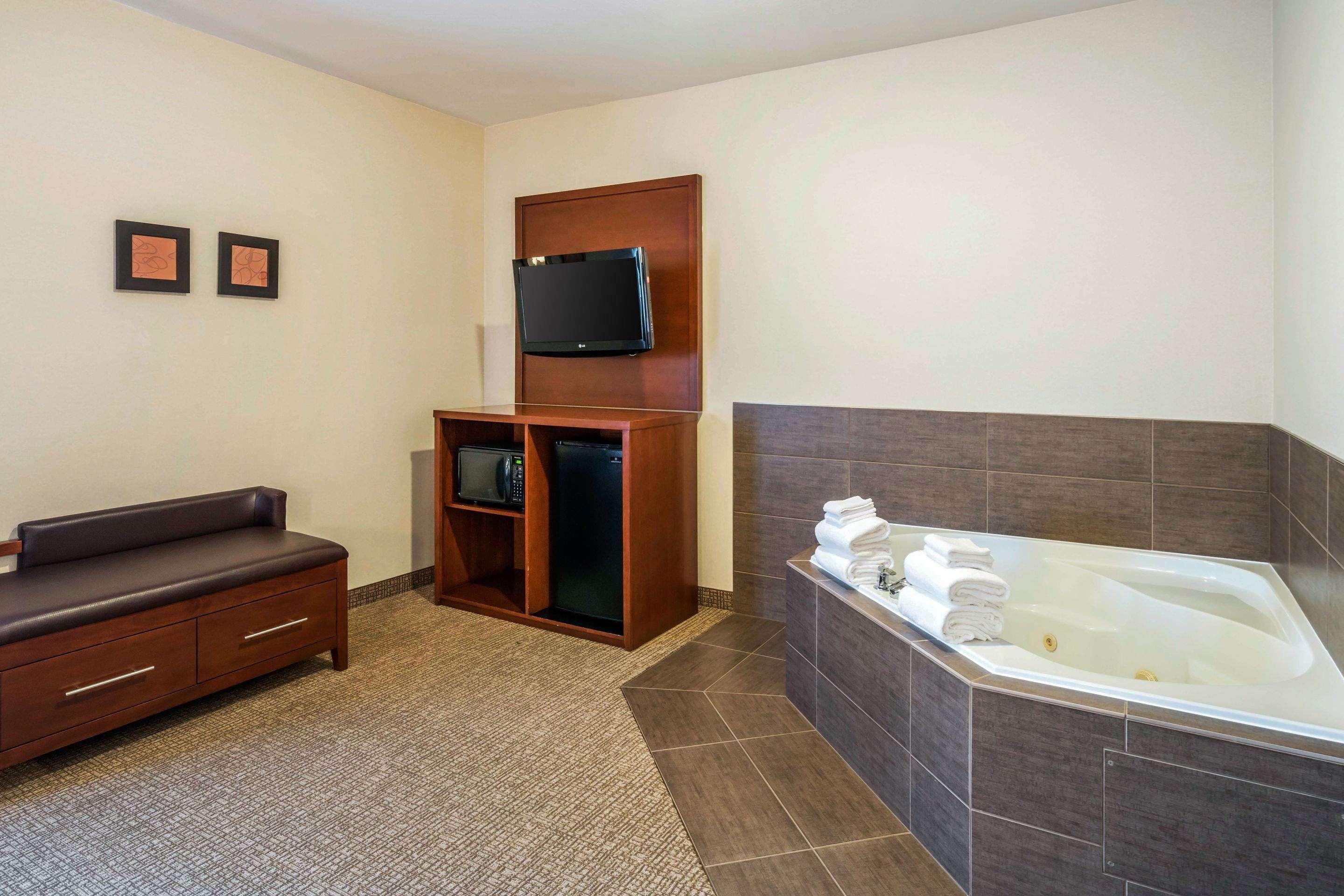 Comfort Suites Yakima Exteriör bild